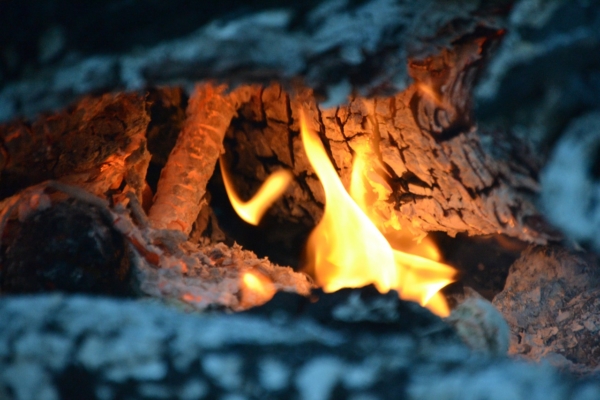 45+ Belästigung Durch Lagerfeuer Im Garten, Ist offenes feuer im