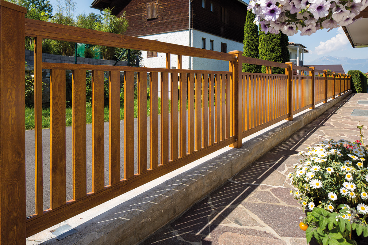 ROMA Geschmackvoll verspielter Gartenzaun aus Aluminium GUARDI
